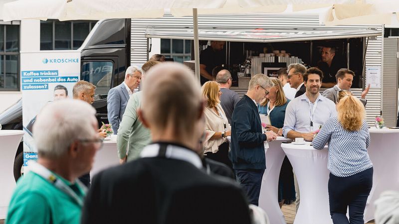 ... konnten die Gäste nicht nur Kaffeespezialitäten genießen ... (Bild: Foto: Stefan Bausewein)