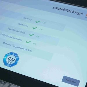 Screen der zertifizierten und automatisierten Freigabe nach einem Modultausch.(Bild:  Smart Factory-KL)