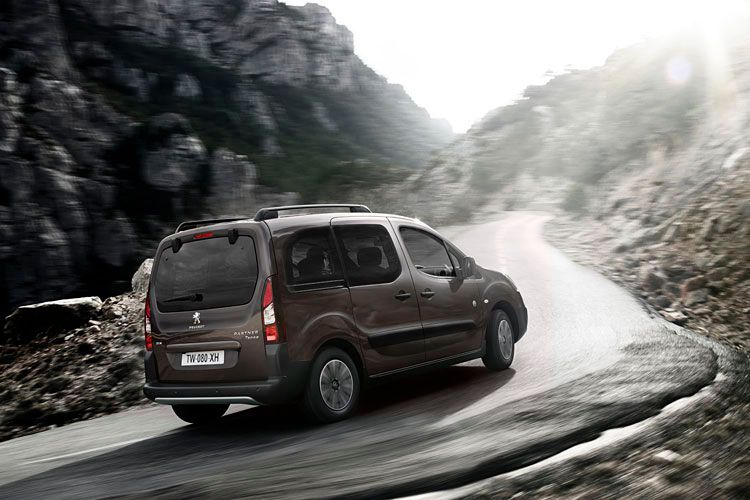 Den Partner Tepee (Bild) wie den Berlingo gibt es nicht als Langversion. Bei PSA Citroën und Peugeot ist die lange Variante nur für den Kleintransporter vorgesehen, weil die Nachfrage bei Pkw zu gering ist. (Bild:Peugeot)