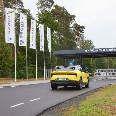 Die Segula Technologies GmbH betreibt das Testgelände in Rodgau-Dudenhofen. Nach der Insolvenz des Unternehmens ist ein Weiterbetrieb gefährdet. (Bild: Oliver Roesler/Segula)