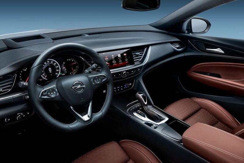 Der Innenraum unterscheidet sich nicht von dem der Limousine. (Opel)