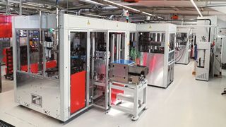 Eine vollautomatische Endmontagelinie für Elektromotoren im Kfz-Bereich: Optional können bei einer solchen Anlage der Braun Sondermaschinen GmbH Siko-Positionierantriebe für eine schnelle und präzise automatisierte Formatverstellung zum Einsatz kommen. (Braun Sondermaschinen GmbH)