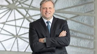 Stefan Kasperowski ist Werkleiter des BMW-Werks in Landshut. (BMW/Harry Zdera)