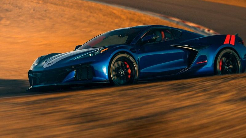 Zum Modelljahr 2027 bringt Chevrolet die Corvette in der Version Grand Sport auf den Markt.(Bild:  Chevrolet)