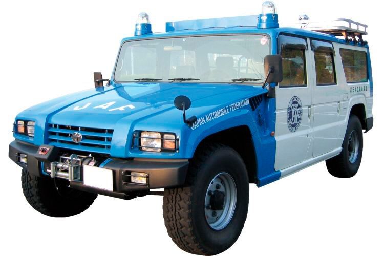 Der Mega Crusier wurde in den Grundversionen „BXD10“ und „BXD20“ angeboten. Während erstere die Militärversion mit eingenständiger Karosserie beschreibt, steht letzere für die Zivil- oder Behördenausführung.  (Bild: Toyota)