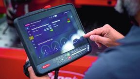 Fronius Polaris ist die Systemsteuerung der nächsten Generation. Die Plattform vereint Cybersicherheit, intuitive Bedienung, die Digitalisierung von Schweiß-Know-how und die technologische Basis für zukünftige KI-Anwendungen. (Bild: Fronius International GmbH)