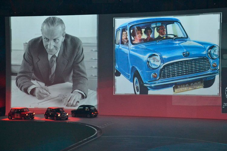 …gab es einen schönen filmischen Rückblick… (Foto: Michel)