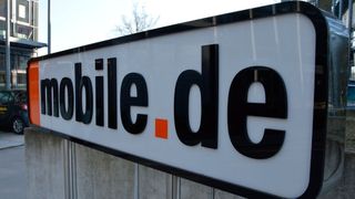 Unter einem neuen Dach: Mobile.de soll noch in dieser Woche den Eigentümer wechseln. (Achter/»kfz-betrieb«)