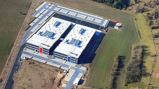 Die Zentrale der BMZ Group in Karlstein. (Bild: BMZ)