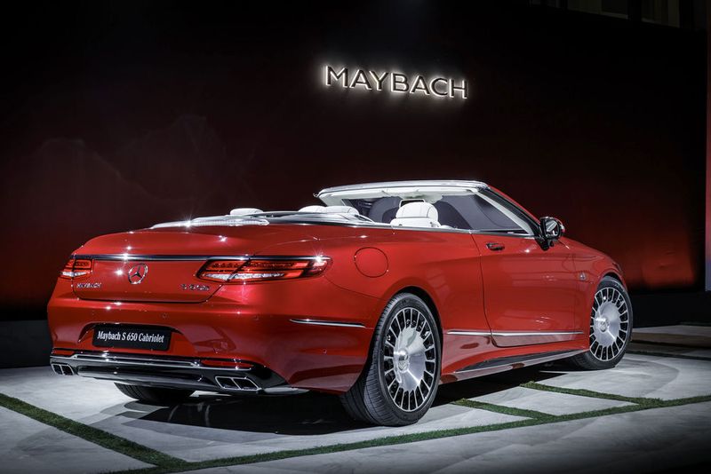 Wahrlich kein Schnäppchen: 300.000 Euro ruft der Hersteller für das Cabrio auf. (Daimler)