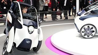 Auf dem Genfer Autosalon sind visionäre Ideen der Automobilhersteller Tradition. In diesem Jahr etwa der i-Road von Toyota. (Foto: Thomas Günnel)