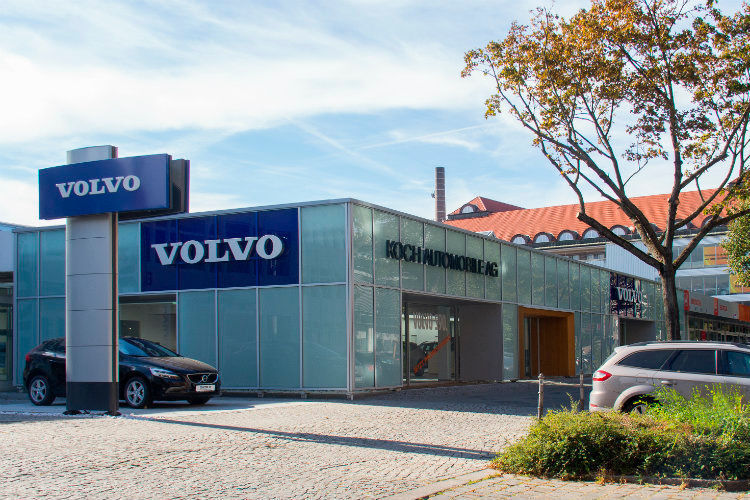 Die Berliner Autohausgruppe Koch will ihr Marktgebiet schrittweise verdichten und so organisch wachsen. Neben neuen Standorten wie dem Volvo-Betrieb in Berlin-Tiergarten setzt sie dabei seit Kurzem auch auf Honda. (Koch-Gruppe)