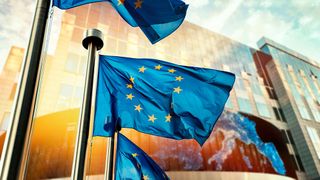 Mit dem nun gefundenen Kompromiss der Parlamentarier können die Verhandlungen mit den EU-Mitgliedstaaten über die finale Ausgestaltung des Gesetzes beginnen (© Grecaud Paul – stock.adobe.com)