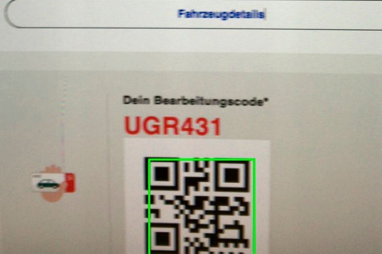 Über den QR-Code werden alle Fahrzeugdaten erfasst. (Gebrauchtwagenheld)