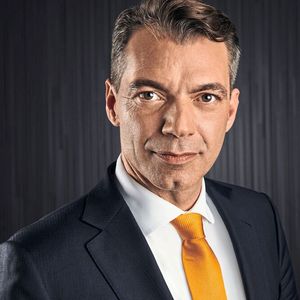 Vinzenz Pflanz, Chief Business Officer und Mitglied des Vorstands der Sixt SE, sieht das Replacement-Geschäft als konsequente Erweiterung des B2B-Portfolios. (Bild: Sixt)