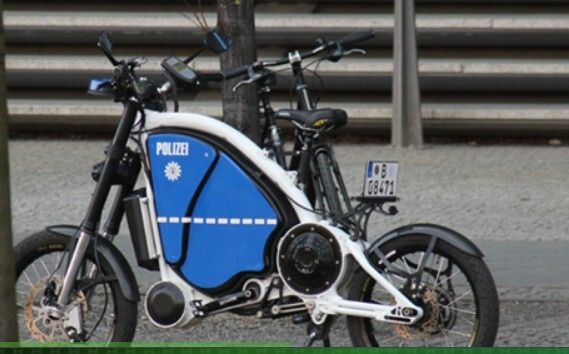 eRockit: eBike mit Motorradfeeling - oder Motorrad mit eBike-Feeling (eROCKIT)