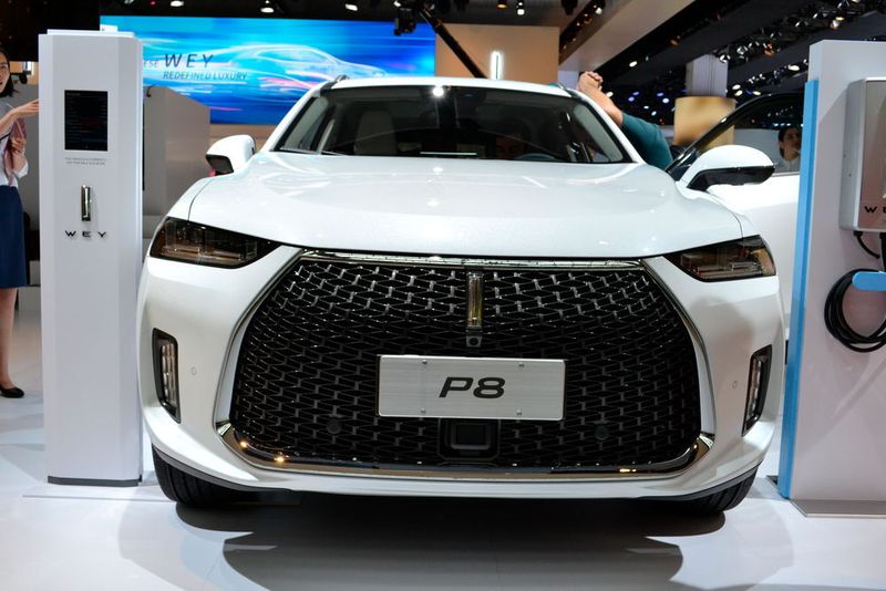 Ebenfalls in Frankfurt am Wey-Stand zu sehen: ein Hybrid-Modell namens P8. (Seyerlein/»kfz-betrieb«)