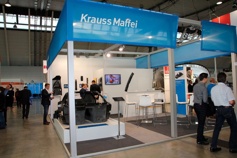 Und weiter geht der Rundgang durch die Hallen der Composites Europe 2015... (Bild: Königsreuther)