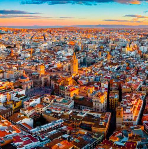 BP recently launched the green hydrogen cluster of the Valencia region (Hyval) at its Castellón refinery in Spain. 