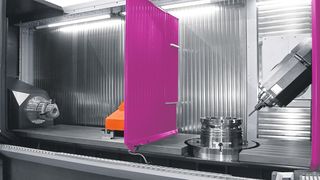 Blick ins Herz der optimierten Fahrständerfräsmaschine ZVH 45/L4000 Multiprocess mit integrierter Drehtechnik. Bild: Innotrol-Ibarmia (Archiv: Vogel Business Media)