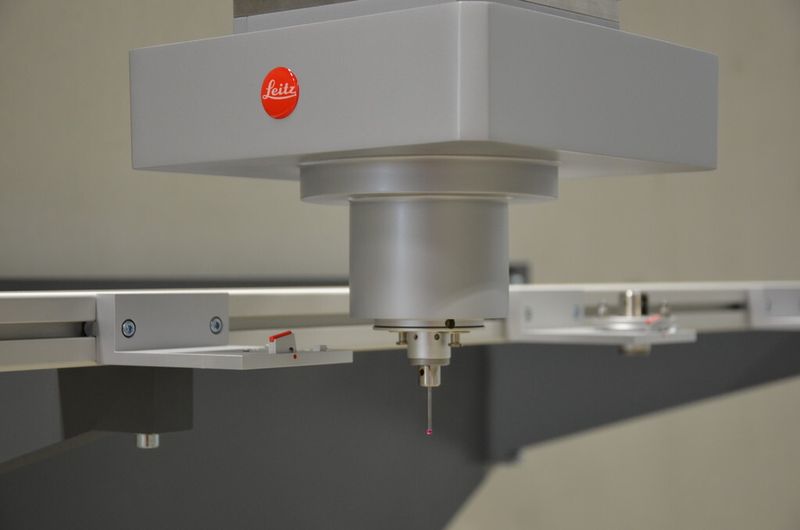 Messkopf der Leitz-Koordinatenmessmaschine. (Bild: Pfrang)