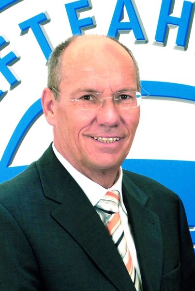 Helmut Blümer (Archiv: Vogel Business Media)