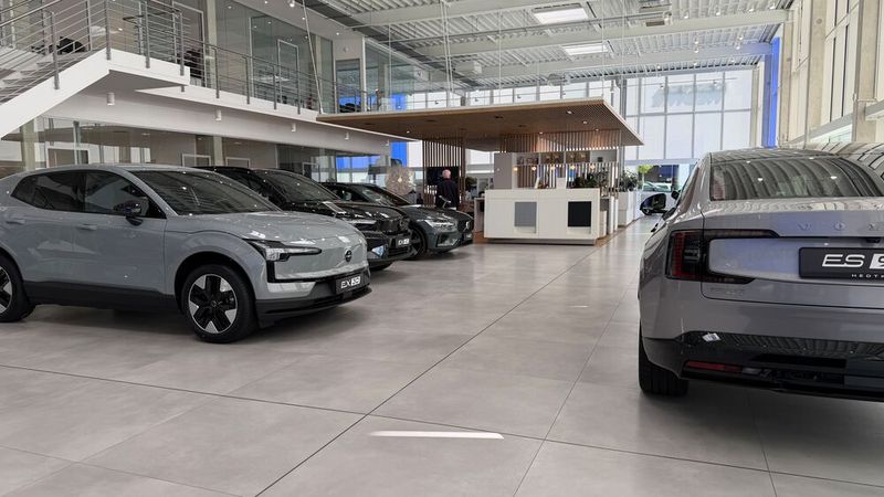 Bei Volvo fußt dieses Wachstum auf zwei Säulen: eine ist der Ausbau des Fleet-&-Business-Geschäfts, die andere die Erweiterung des Onlinevertriebs.  (Bild: Wehner - VCG)