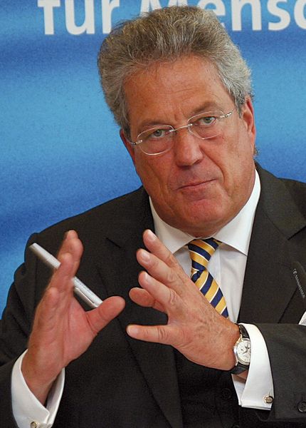 „Schwundquoten von fast 50% im Maschinenbaustudium sind fatal. Engagiertes Handeln ist gefragt.“ Dr. Thomas Lindner, Präsident des Verbandes Deutscher Maschinen- und Anlagenbau (VDMA) (Archiv: Vogel Business Media)