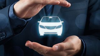 Das wünscht sich der Kunde: umfassende Sicherheit rund um sein Auto. (© Jakub Jirsk - Fotolia)