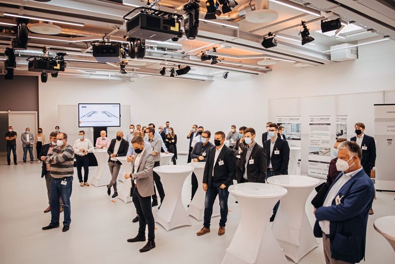 Impressionen der Fachtagung „Mehr Effizienz im Presswerk“ am 15. September 2021 in Würzburg. (Bild: VCG)