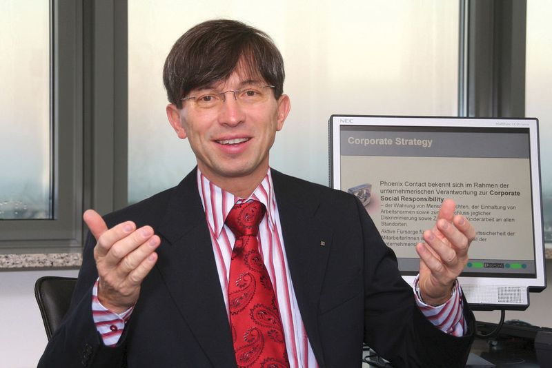 Autor Prof. Dr. Gunther Olesch ist Geschäftsführer bei der Phoenix Contact GmbH & Co. KG in Blomberg und für Personal, Informatik und Recht verantwortlich. (Archiv: Vogel Business Media)