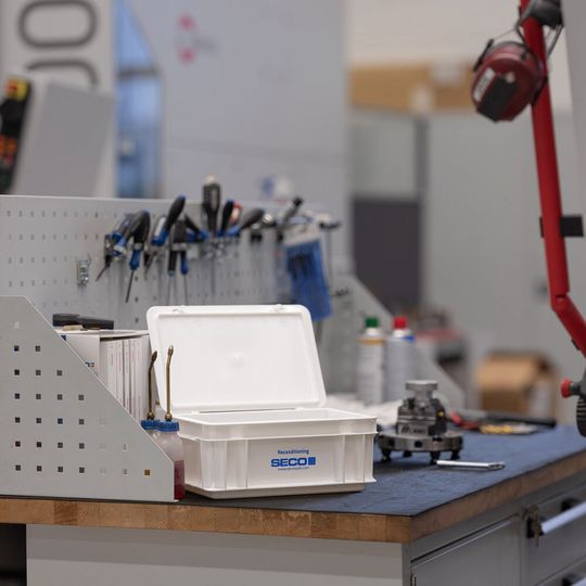 Seco reconditioning can be applied to the same tool typically two or three times to significantly extend its working life. Seco reconditioning can be applied to the same tool typically two or three times to significantly extend its working life.