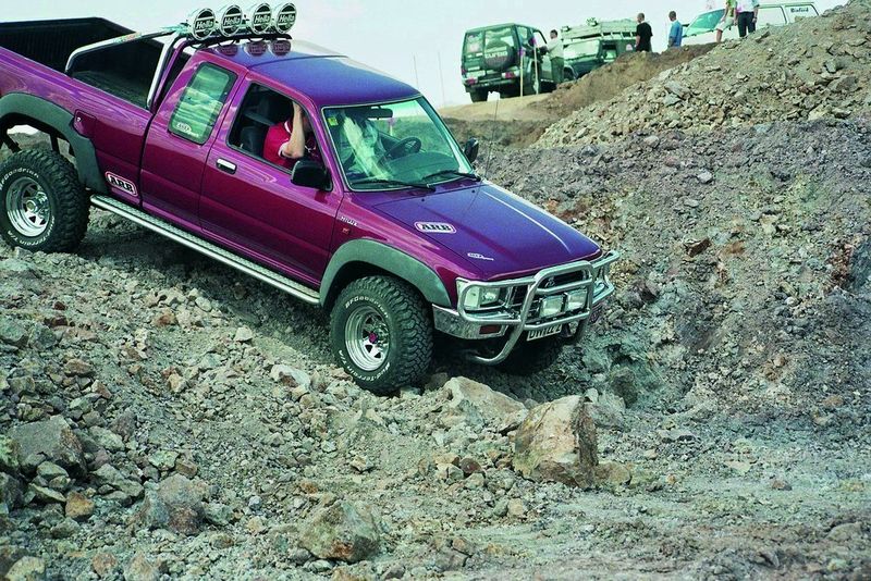 Bei einer Offroad-Tour zeigt das Autohaus Innsbrucker Straße seinen Kunden, was ein Geländewagen alles kann. (Archiv: Vogel Business Media)