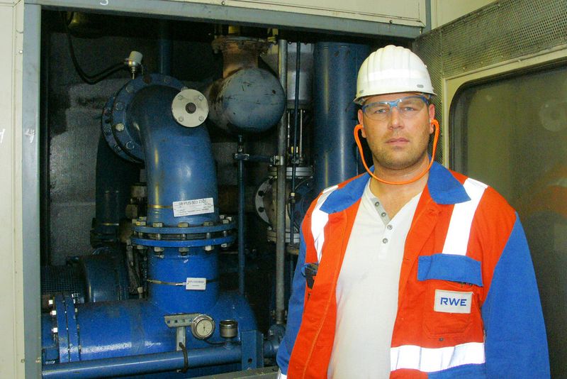 Bild 9: „Alles lief wie am Schnürchen“, berichtet Christoph Zura, Betriebsingenieur im Bereich Kraftwerkstechnik in der Brikettfabrik Wachtberg in Frechen. (Bild: Aerzener)