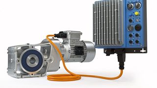 Im Logidrive-Antrieb steckt ein IE4-Synchronmotor, ein zweistufiges Kegelstirnradgetriebe sowie ein Nordac Link-Feldverteiler. (Nord Drivesystems)