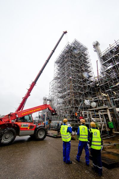Zum ersten Mal in der Geschichte des Standorts wird die komplette Raffinerie in einem einzigen Turnaround-Projekt gewartet. (Bilfinger)