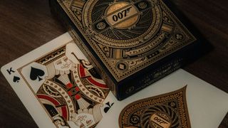 Agenten, die im Verborgenen Informationen sammeln, Angebote scannen und Entscheidungen für ihre Vorgesetzten vorbereiten – das alles klingt nach 007. (Bild: frei lizenziert)