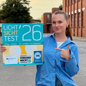 Die Licht-Sicht-Test-Botschafterin Kim Tuckenbrodt.(Bild:  One2Seven)