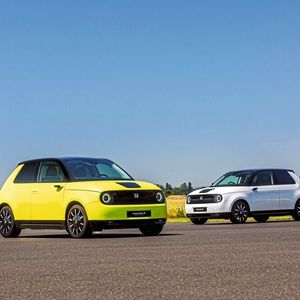 (Honda)