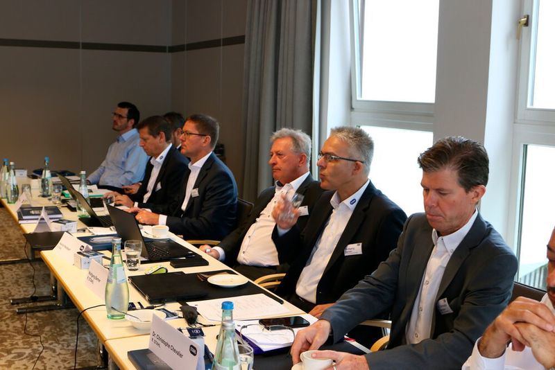 Impressions from the R. Stahl Expert Forum from Stromberg last year: Around 90 explosion safety experts met together to discuss developments in their field and share information. (R. Stahl)