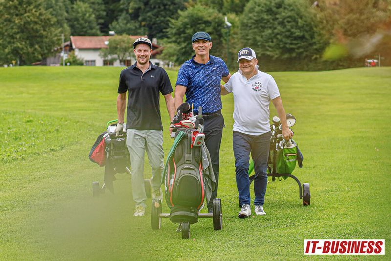 Bei diesen Herren war der Spaß vorprogrammiert (v.l. Milan Dörnhöfer, F-Secure, Andreas Bortoli, c-entron und Roger Mensch, Sorasolutionsservices). (Stephan Dietl)