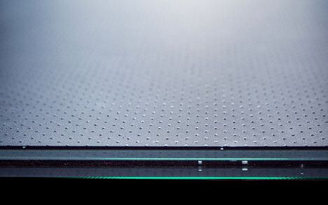 Die angeraute Oberfläche sorgt dafür, dass die Spieler nicht auf dem Glas ausrutschen (ASB)