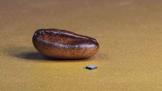 Herausforderung „BGA-Miniaturisierung“: Dieser Typ misst gerade einmal 1,6 × 1,6 Millimeter. (Bild: Kraus Hardware)