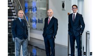 EUV-Lithografie-Team erhält Deutschen Zukunftspreises 2020: Dr. rer. nat. Sergiy Yulin vom Fraunhofer-IOF, Dr. rer. nat. Peter Kürz von Zeiss und Dr. rer. nat. Michael Kösters von Trumpf. (A. Pudenz)