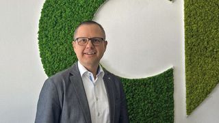 Wolfgang Ufer ist CEO von Smart Deutschland. (Bild: Simon – »kfz-betrieb«)