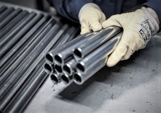 Es wird trübe mit der weltweiten Stahlversorgung! Der Grund sind die Sanktionen gegen Russland wegen des Ukraine-Kriegs. Die Preise schießen in die Höhe. Hier ein Lagebericht.(Bild:  G. Siebers)