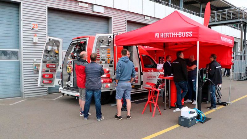 Herth+Buss war mit einem breiten Überblick zur Produktpalette am Lausitzring vertreten. (Bild: Klasing)