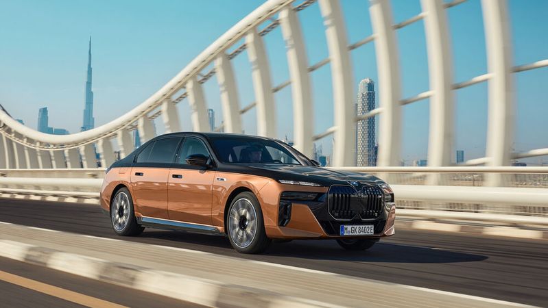 Die weltweite Markteinführung des BMW i7 M70 xDrive beginnt in der zweiten Hälfte des Jahres.(Bild:  Autoren-Union Mobilität/BMW)