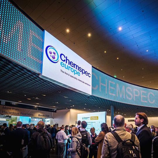 Die 36. Internationale Fachmesse für Fein- und Spezialchemie ging Ende Mai auf dem Basler Messegelände in der Schweiz zu Ende. Die 36. Internationale Fachmesse für Fein- und Spezialchemie ging Ende Mai auf dem Basler Messegelände in der Schweiz zu Ende.