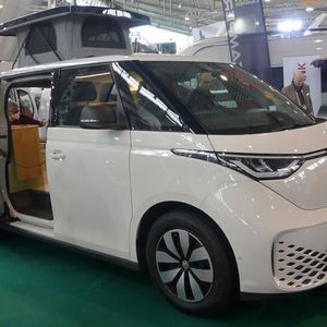 Alpinecamper verwandelt den E-Bulli in ein hippes Fahrzeug.(Bild:  Michael Lennartz/sp-x)